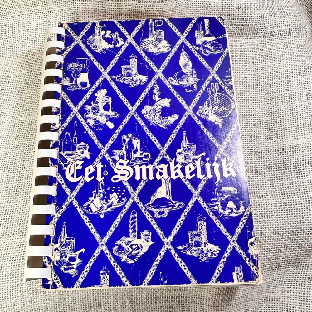 Vintage‎ Eet Smakelijk Cookbook Jr Welfare League Holland Michigan Dutch Recipes